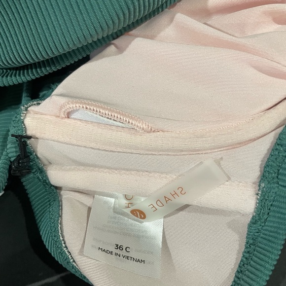 Shade & Shore Bikini Top - 36C - Picture 3 of 6